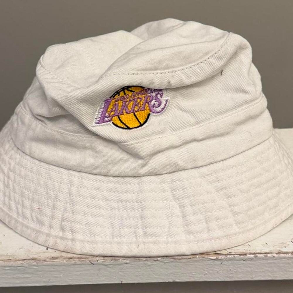 Mitchell ness los angeles